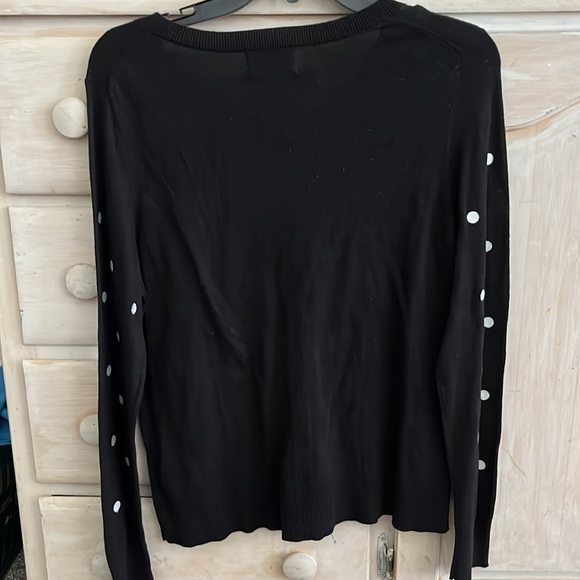 Cardigan - Picture 2 of 4